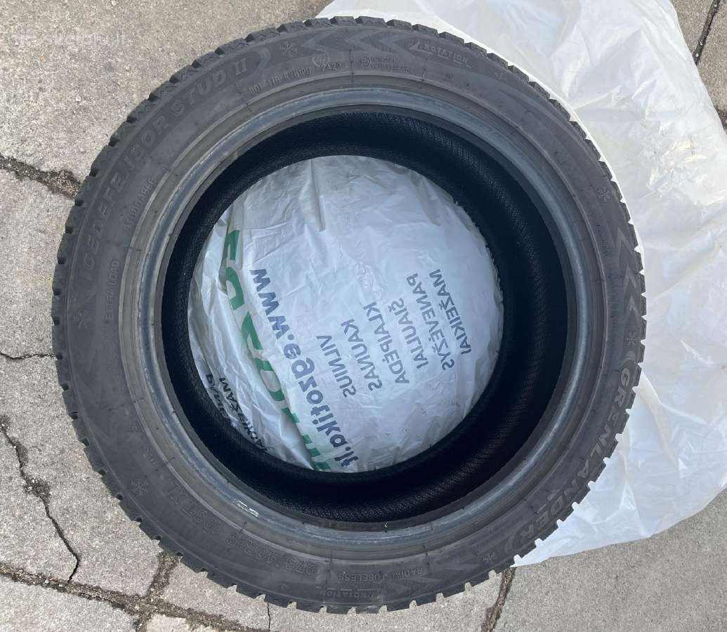 R18 255/40 x2; 275/40 x2 m+s
