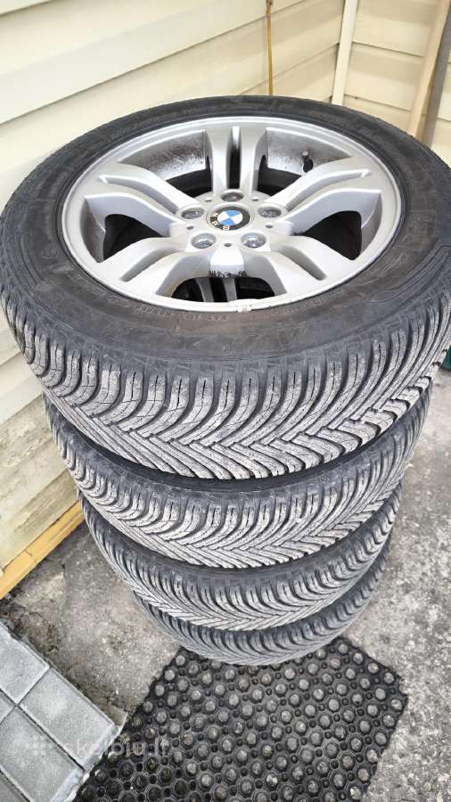 Bmw X3 ratlankiai