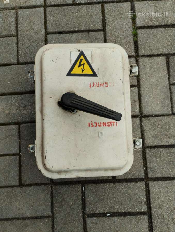 Dėžė elektros