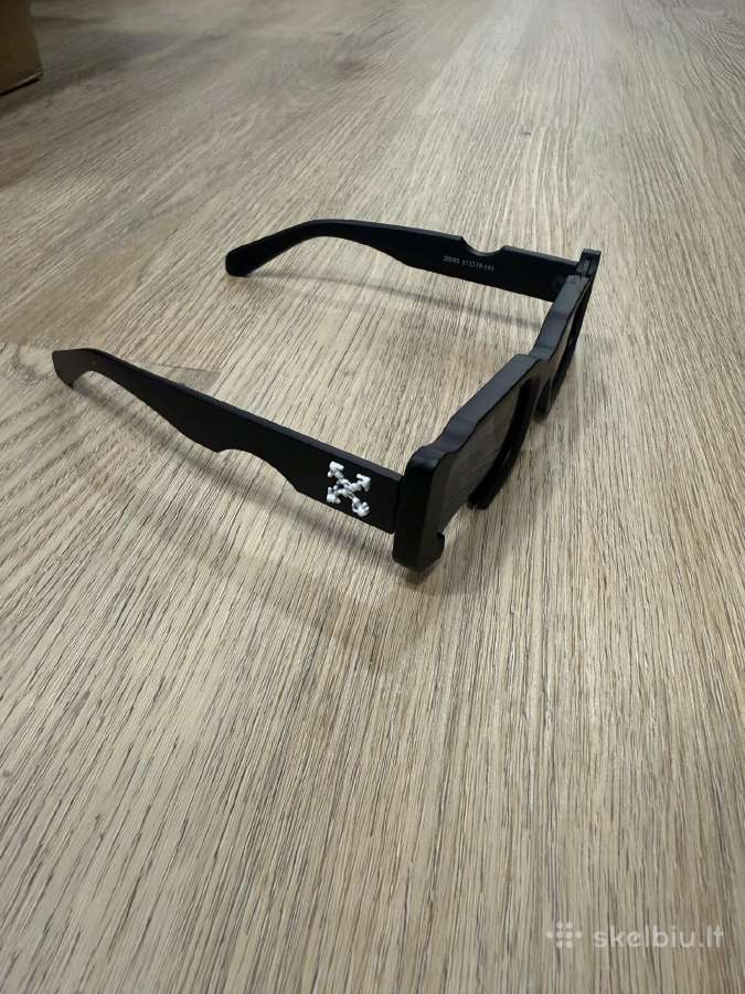 Off-white saules akiniai - nuotraukos Nr. 3