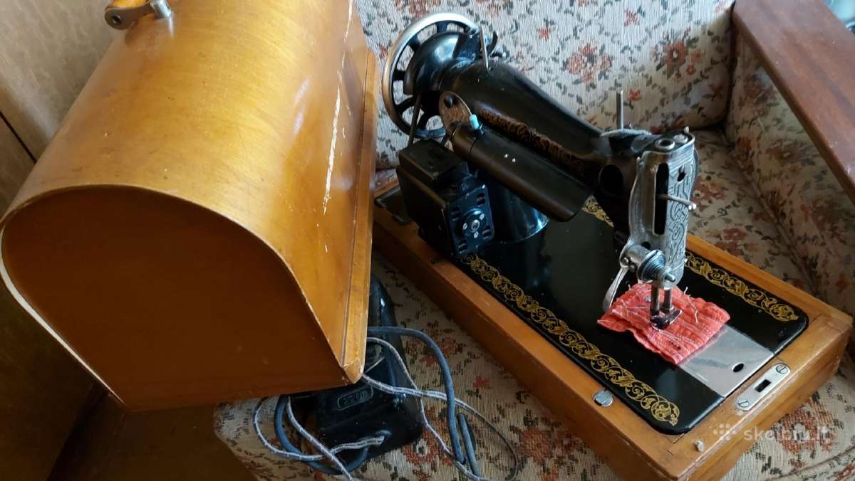 Fotodidintuvas ir kita fotoaparatai siuvimo mašina