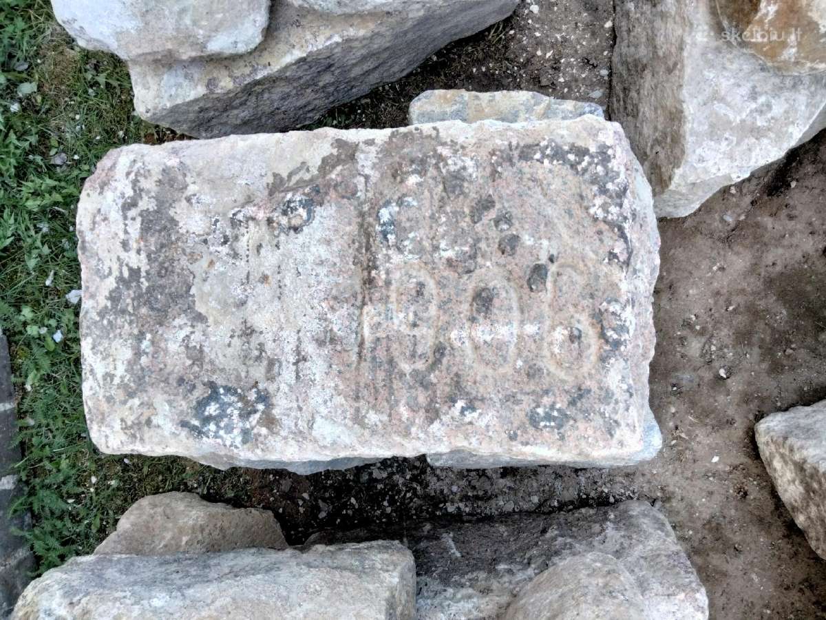 Parduodu rankų darbo skaldytus/tašytus akmenis - nuotraukos Nr. 2