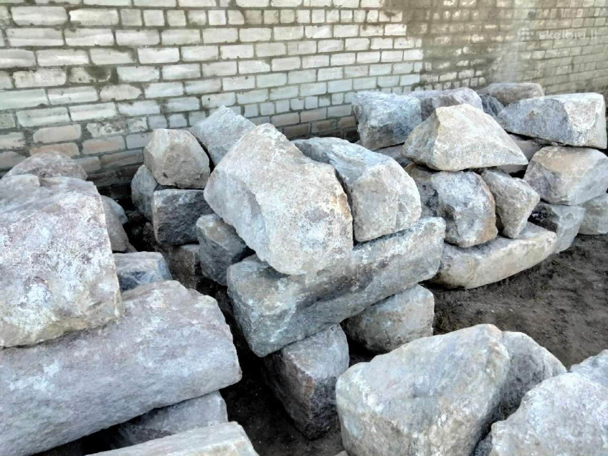 Parduodu rankų darbo skaldytus/tašytus akmenis - nuotraukos Nr. 3