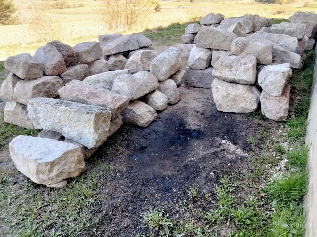 Parduodu rankų darbo skaldytus/tašytus akmenis - nuotraukos Nr. 11