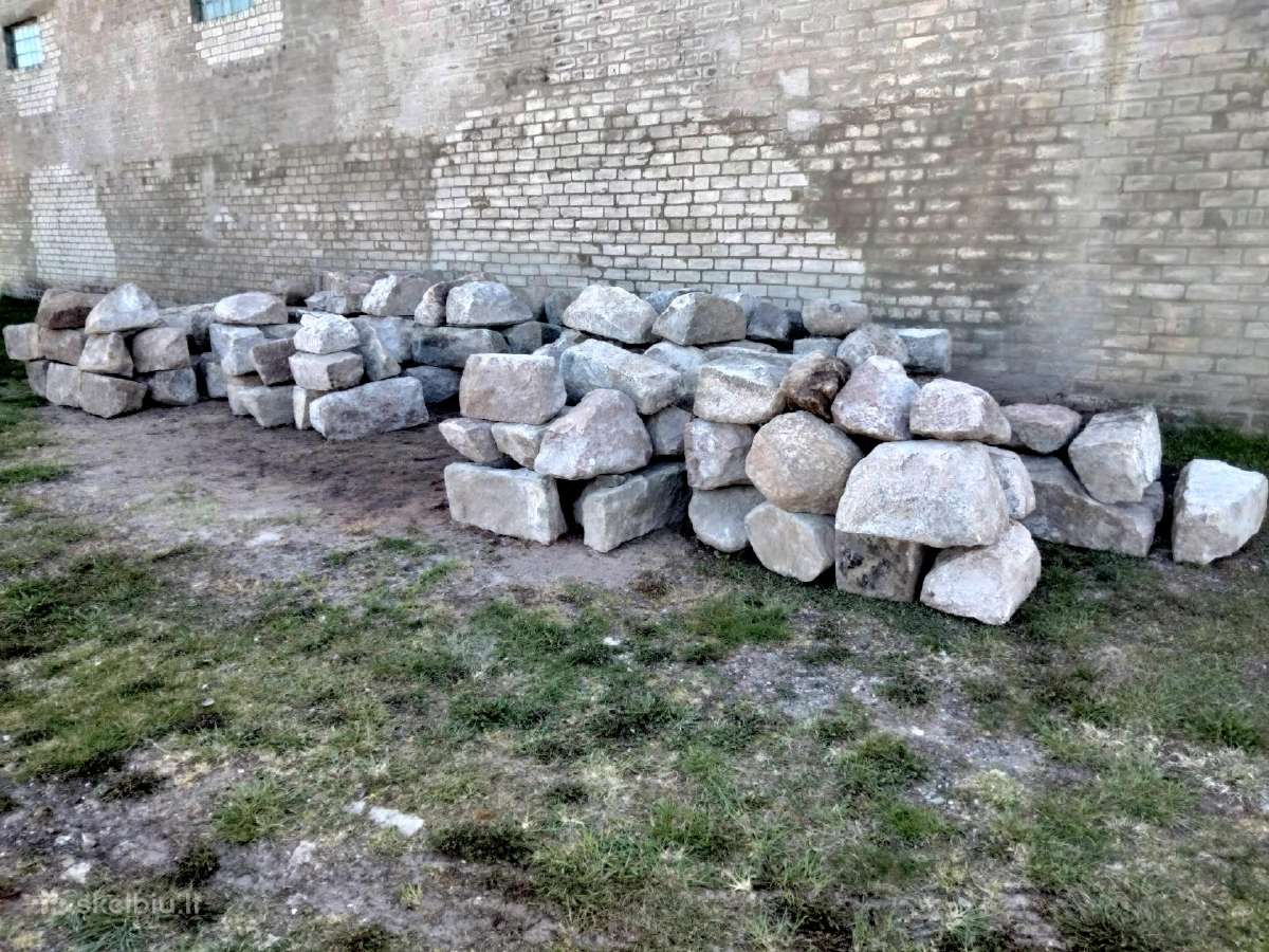 Parduodu rankų darbo skaldytus/tašytus akmenis - nuotraukos Nr. 14