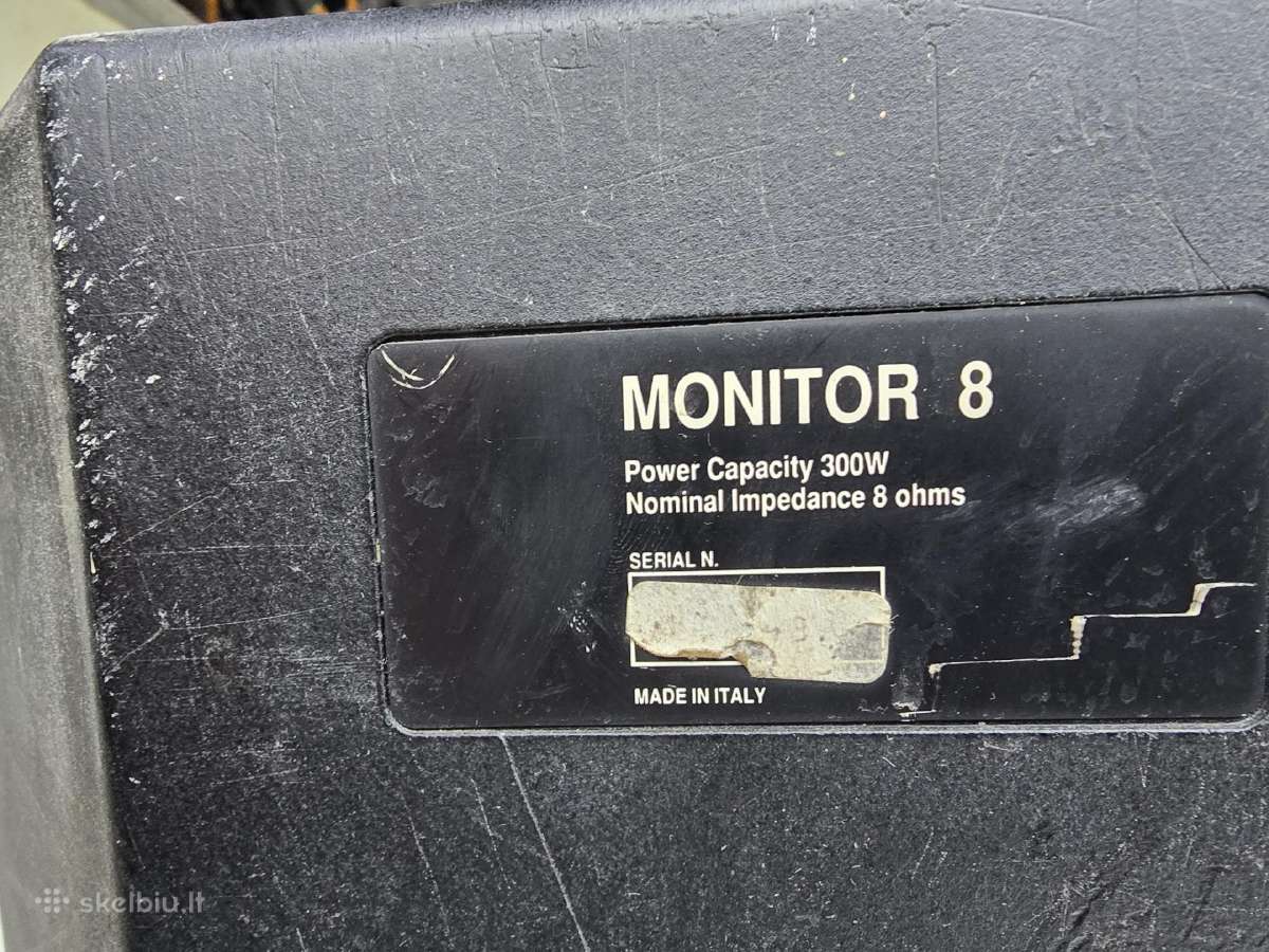 Rcf Monitor 8. 300w 8ohm