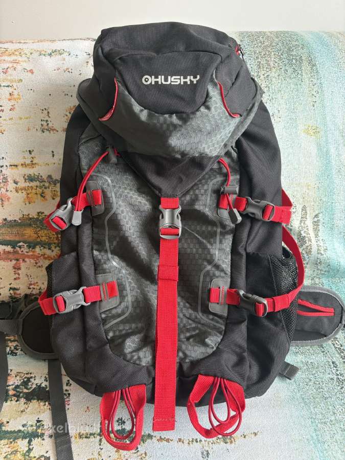 Turistinė Husky kuprinė, 38 L