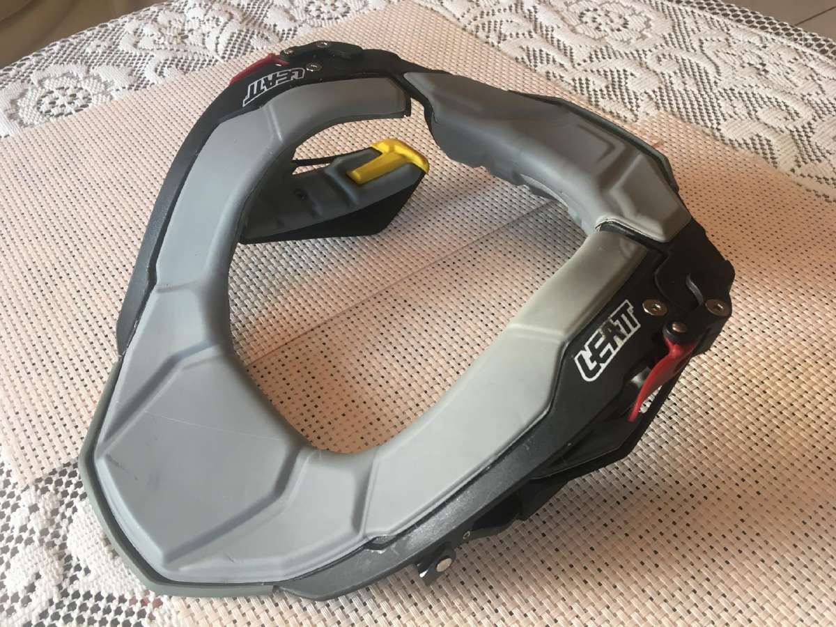 Leatt kaklo apsaugą S/m Nauja karbonine