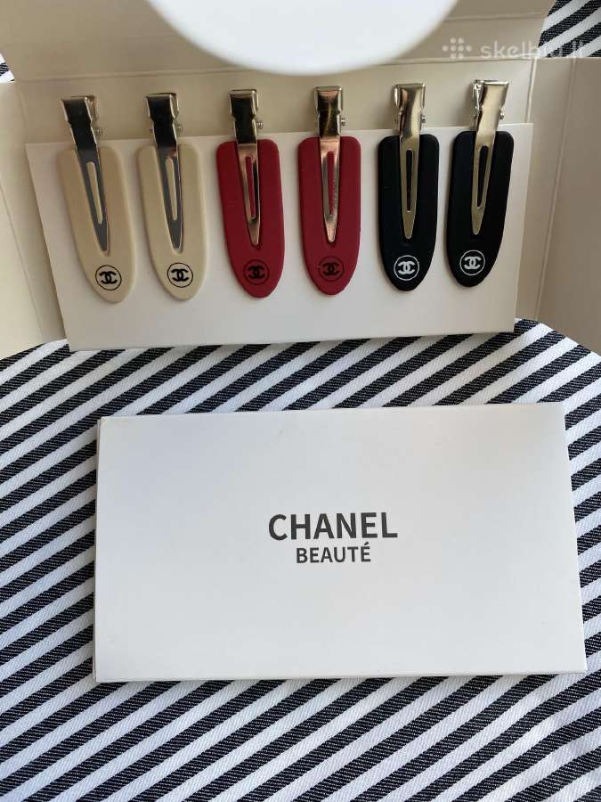 Chanel plaukų segtukai