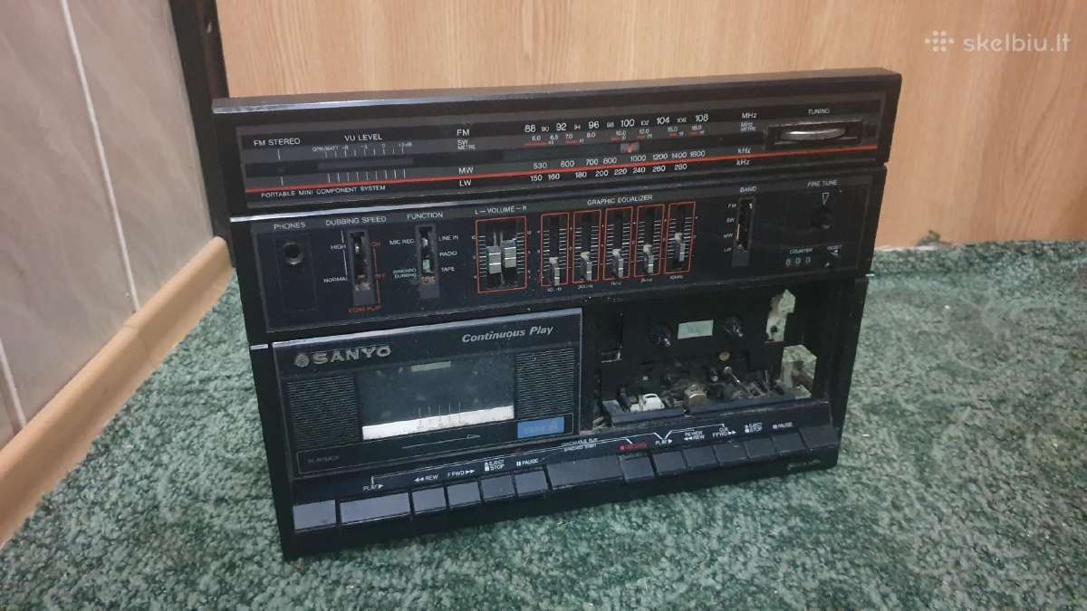 Sanyo Mw228 magnetola dalims