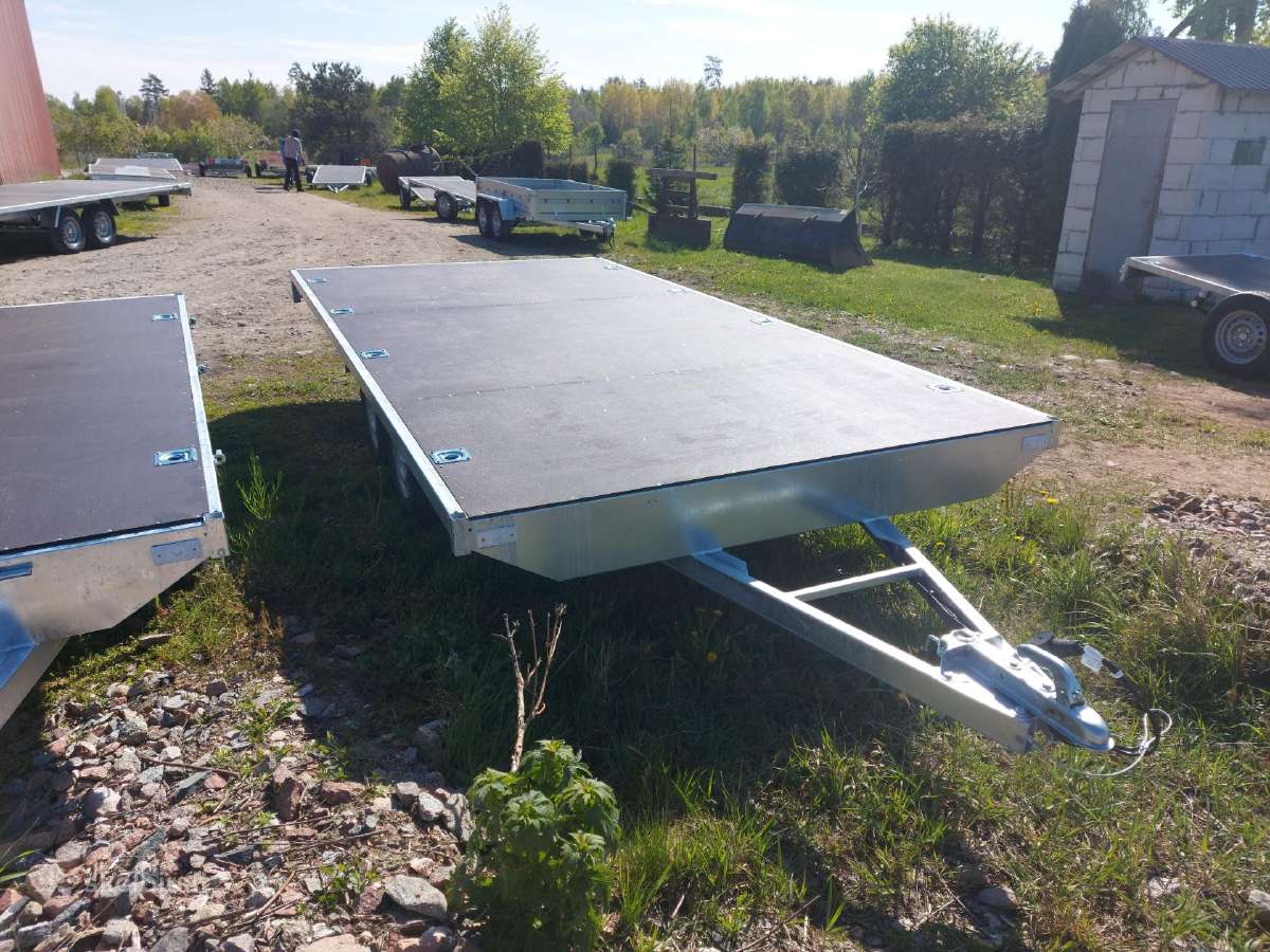400 x 200cm linginė platforma B kategorijai