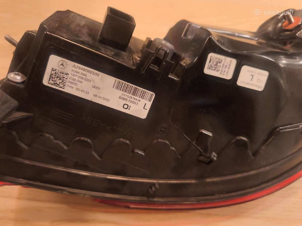 Mercedes eqe suv numeriu remelis lempa - nuotraukos Nr. 6