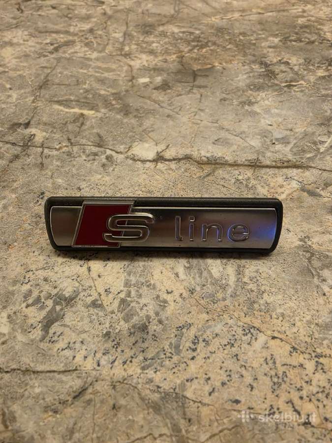 Audi A3 8p S-line priekinio buferio dalys