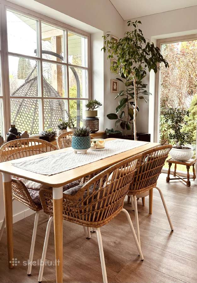 Valgomasis stalas su kėdėmis - nuotraukos Nr. 3