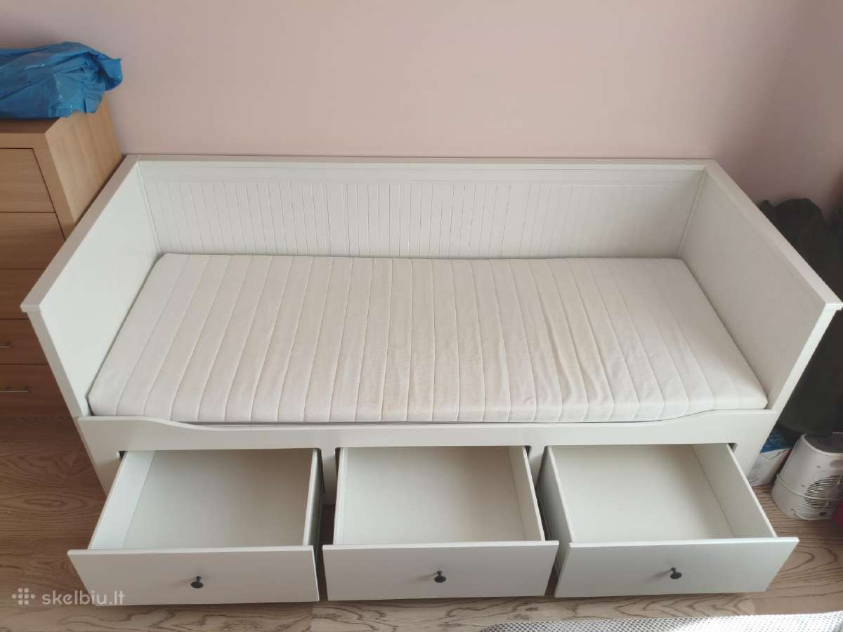 Ikea lova