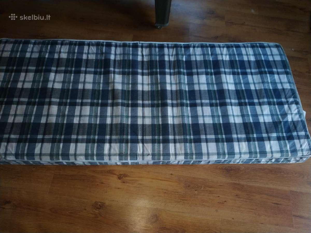 Sulankstomos lovos čiužinys spyruoklinis