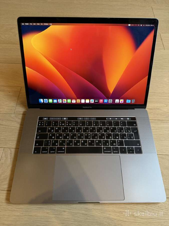 MacBook