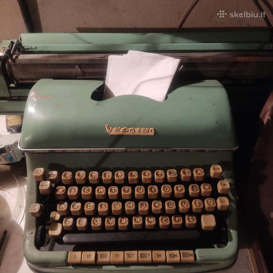 Garažo senienos