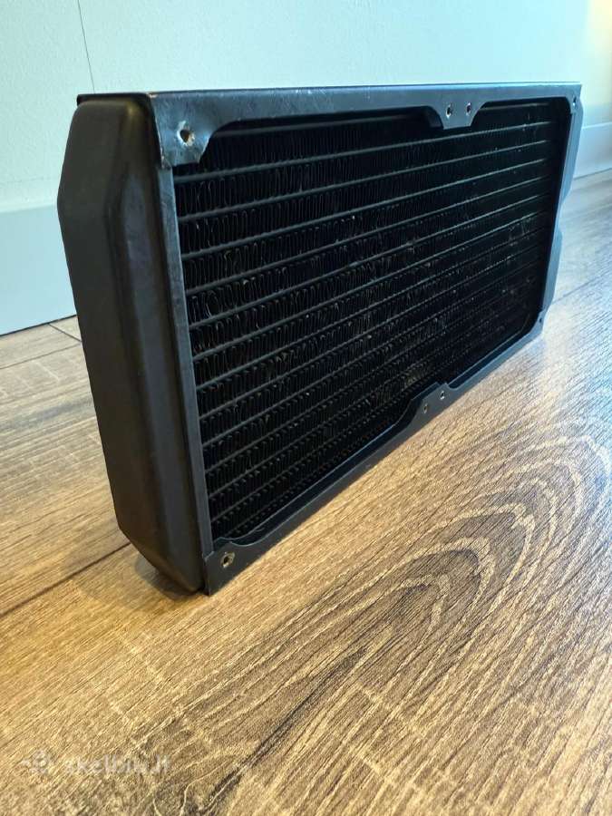 Parduodu 280mm radiatoriu