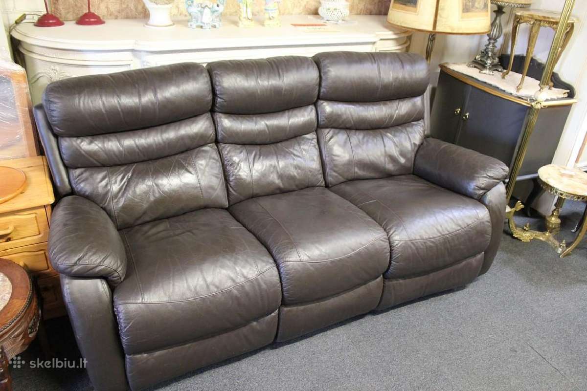 Natūralios odos sofa su reklaineriu