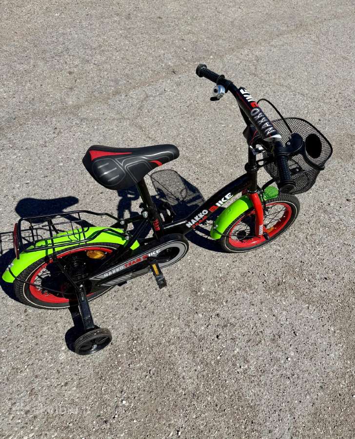 Parduodu Nakko team bike 12" colių dviratis - nuotraukos Nr. 2