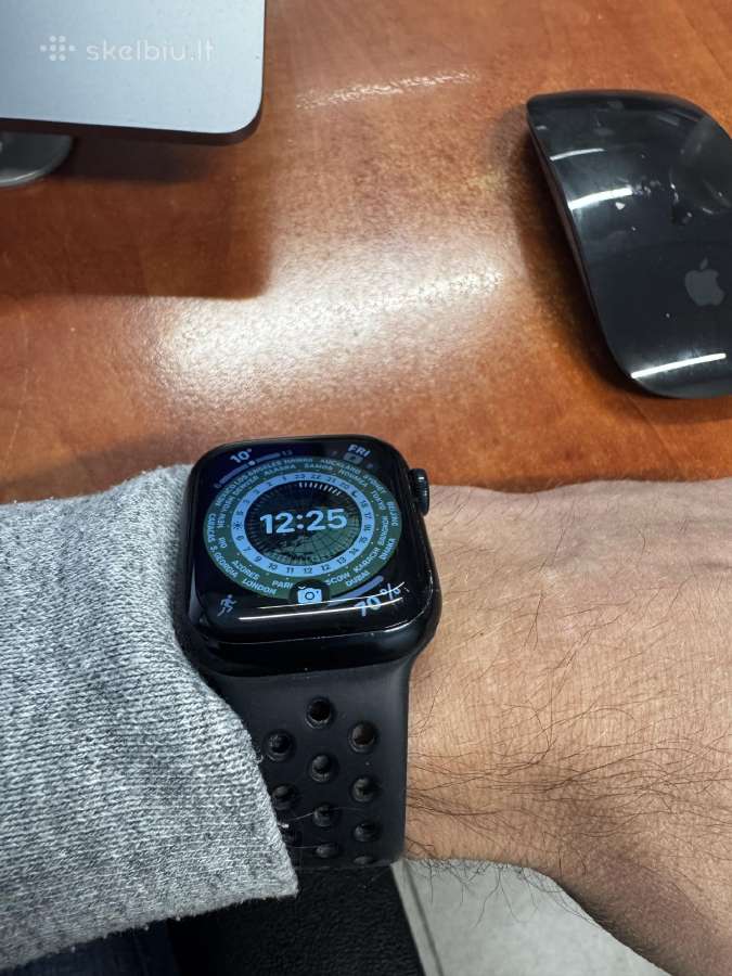 Apple watch 7