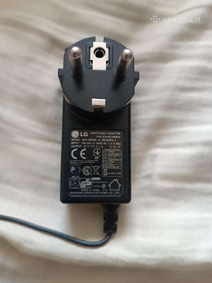 LG 24m37d-b monitorius.