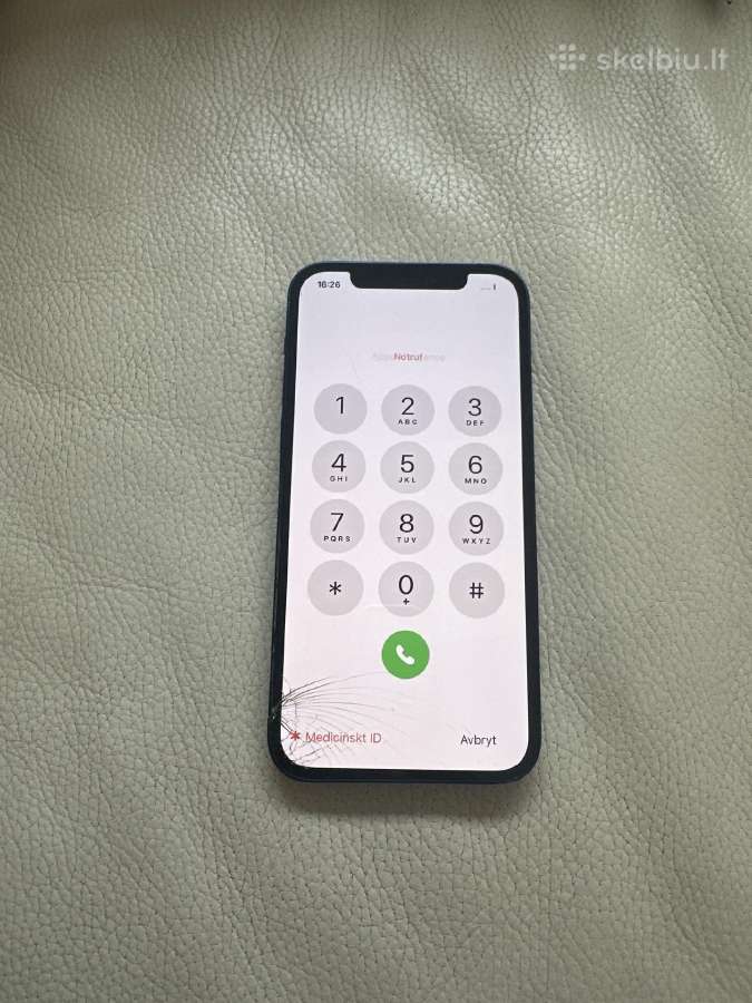 Apple 12