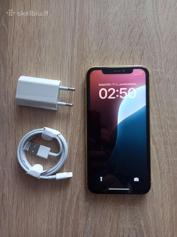 iPhone 11 128gb 100% baterija