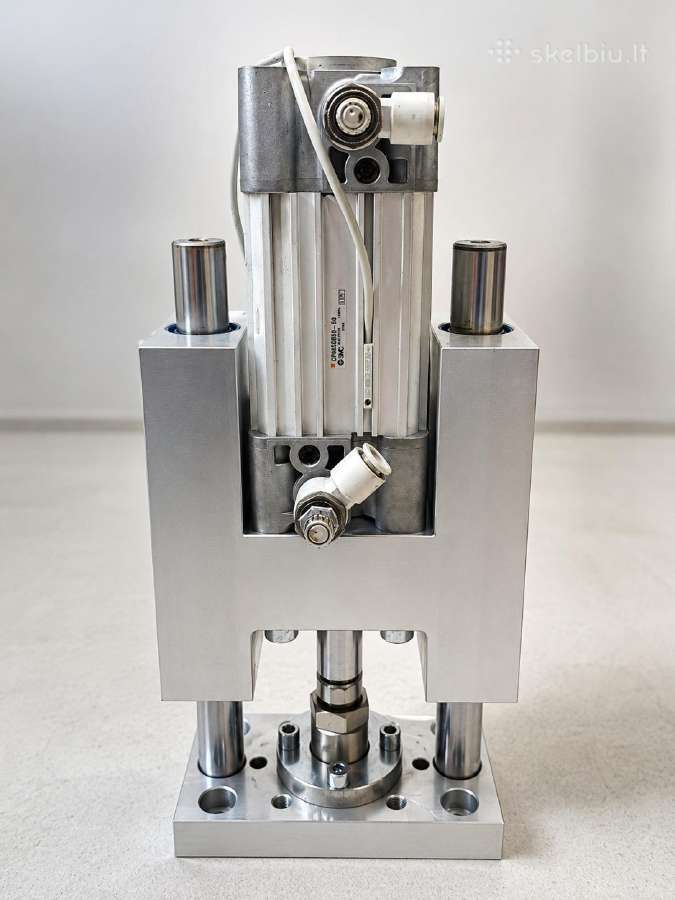 Pneumatinis presas, 50mm eiga, iki 200kg