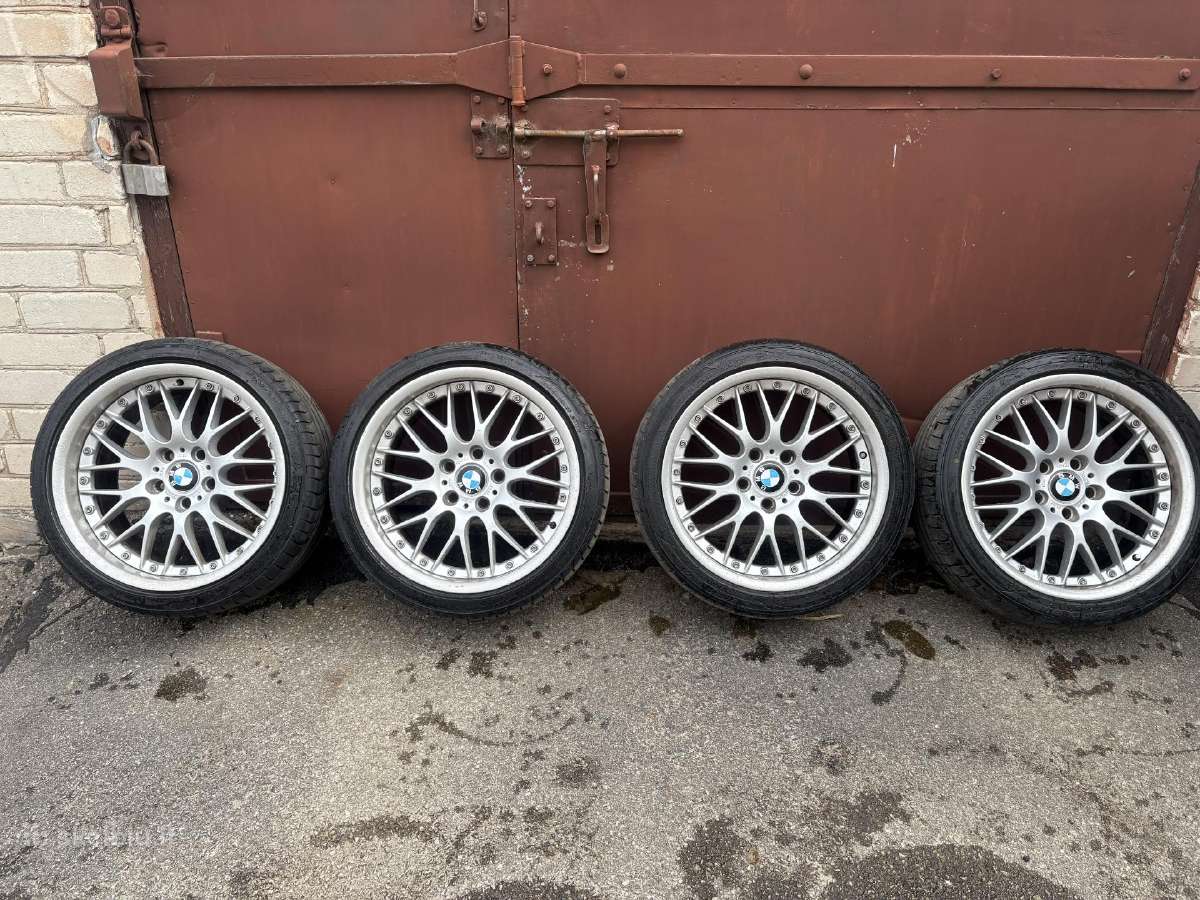 R18 Originalūs Bbs744/745 ratlankiai