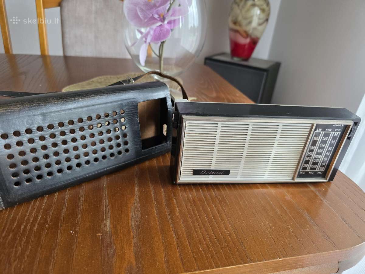 Astrad 302 ( Riga 302 ) radijo imtuvas