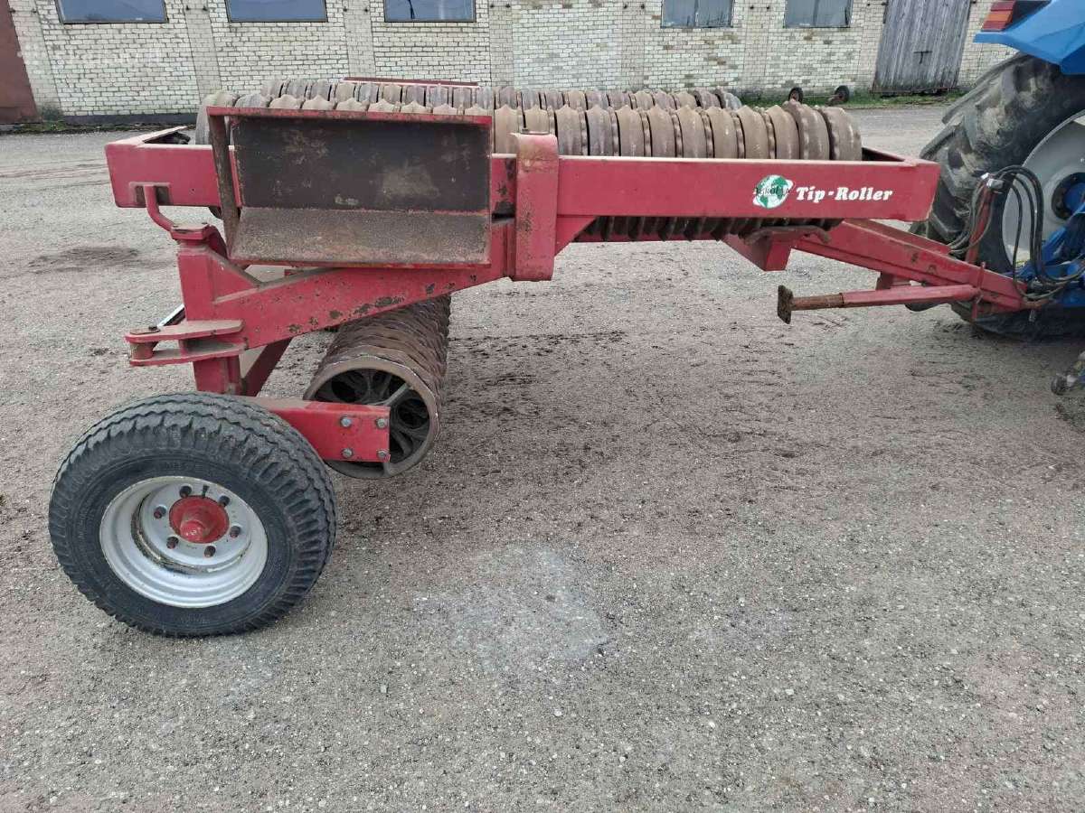 Dirvos tankinimo volai He-va 6.3 m.