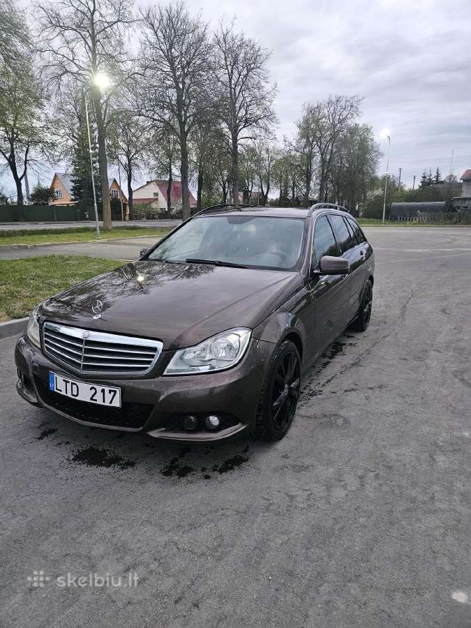 Parduodu mersedes-benz