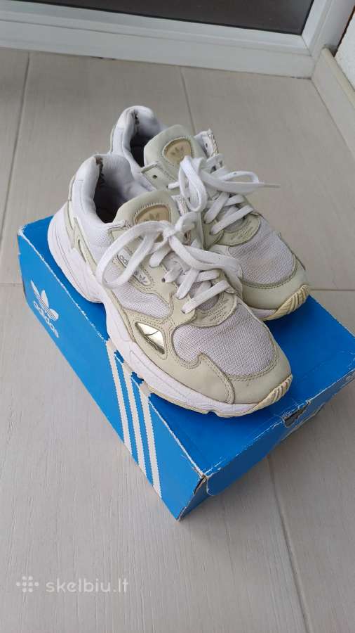 Adidas Falkon W kedukai