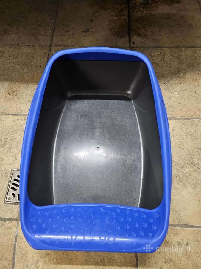 Kačių tualetas ir draskikle