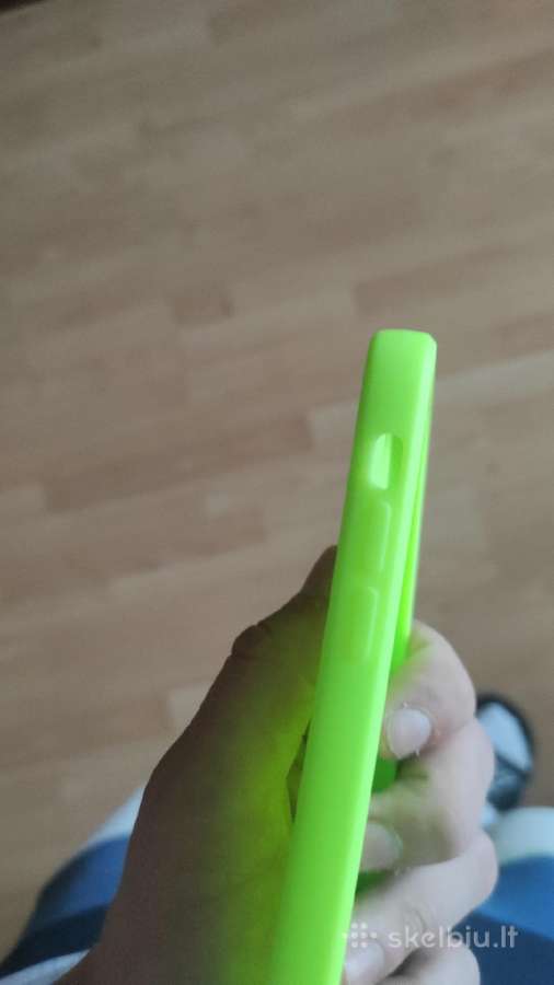 iPhone 11 dekliukas
