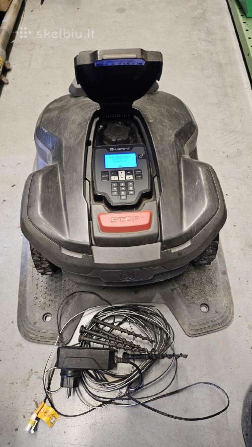 Vejos robotas husqvarna