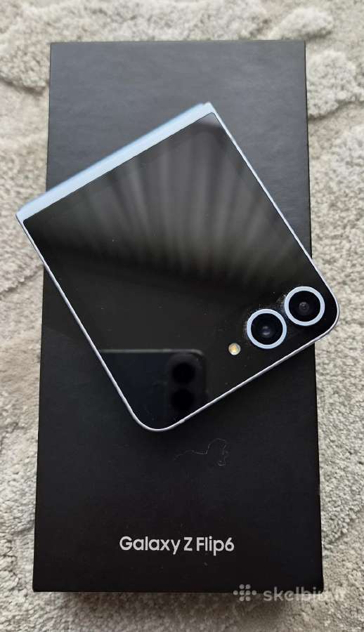 Parduodu telefoną Samsung Galaxy flip 6