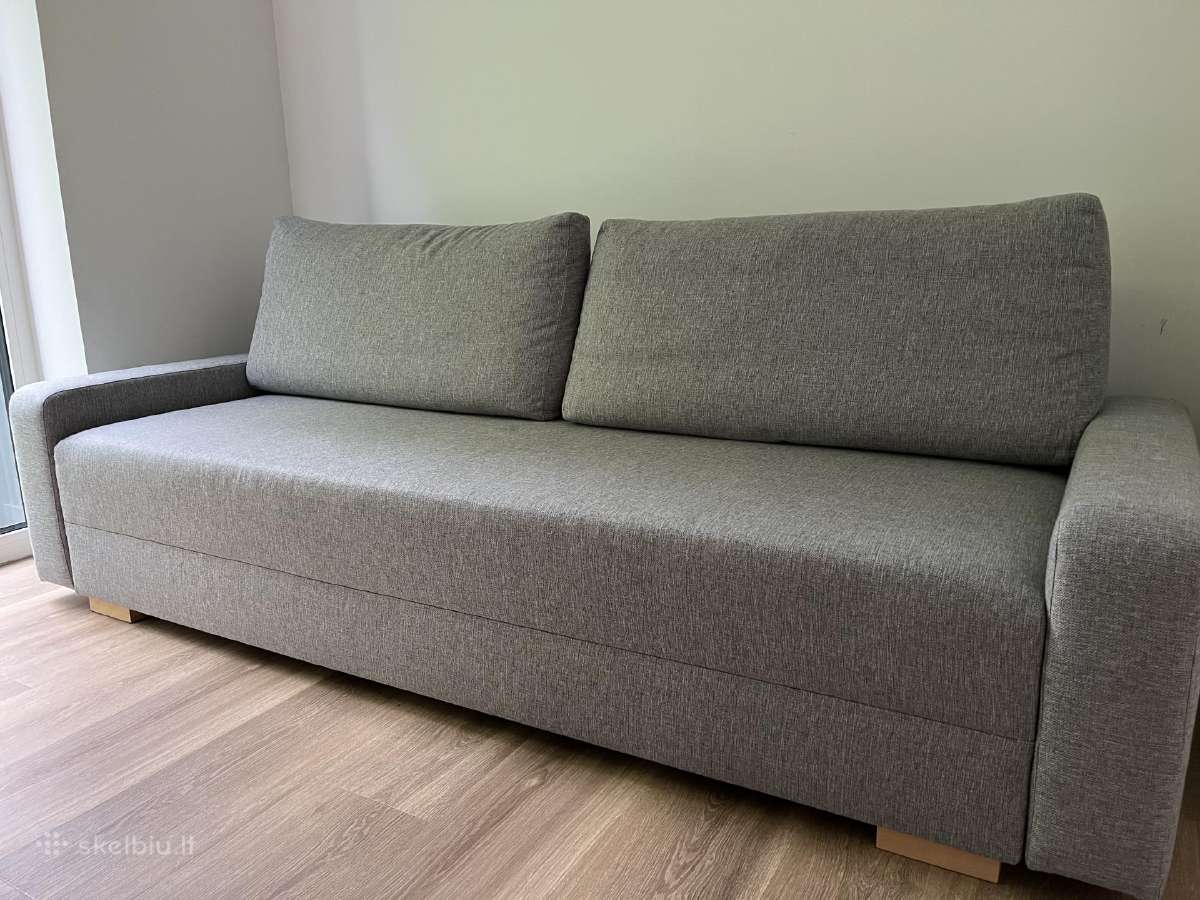 Ikea Sofa-lova