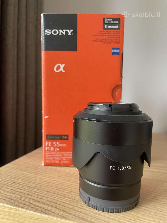 Sony Sonnar T* Fe 55mm f/1.8 Za