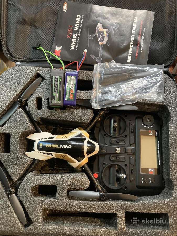 Dronas Whirlwind X251 su bešepetėliniais varikliai