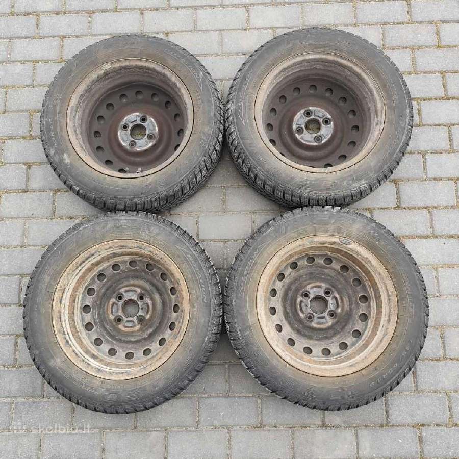 Toyota Yaris ratai, žieminės padangos 185/65 R15 - nuotraukos Nr. 2