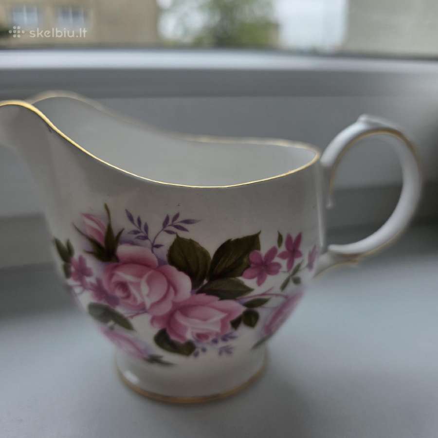 Vintage queen anne porcelianas pienui