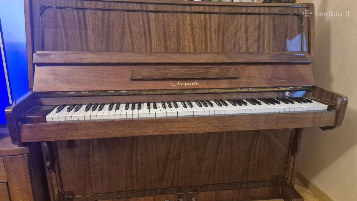 Dovanojamas pianinas