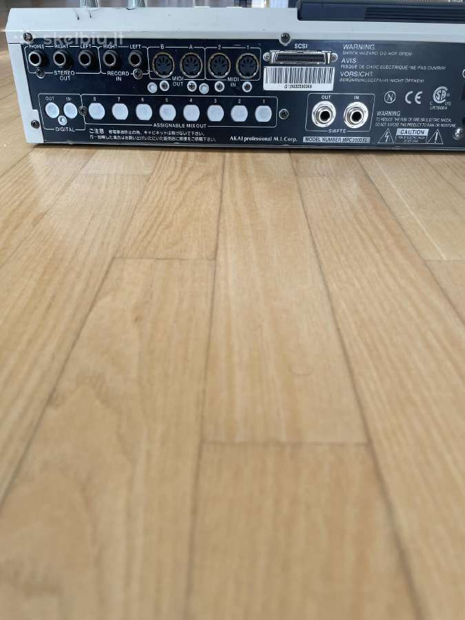 Akai Mpc 2000xl su priedais - nuotraukos Nr. 3