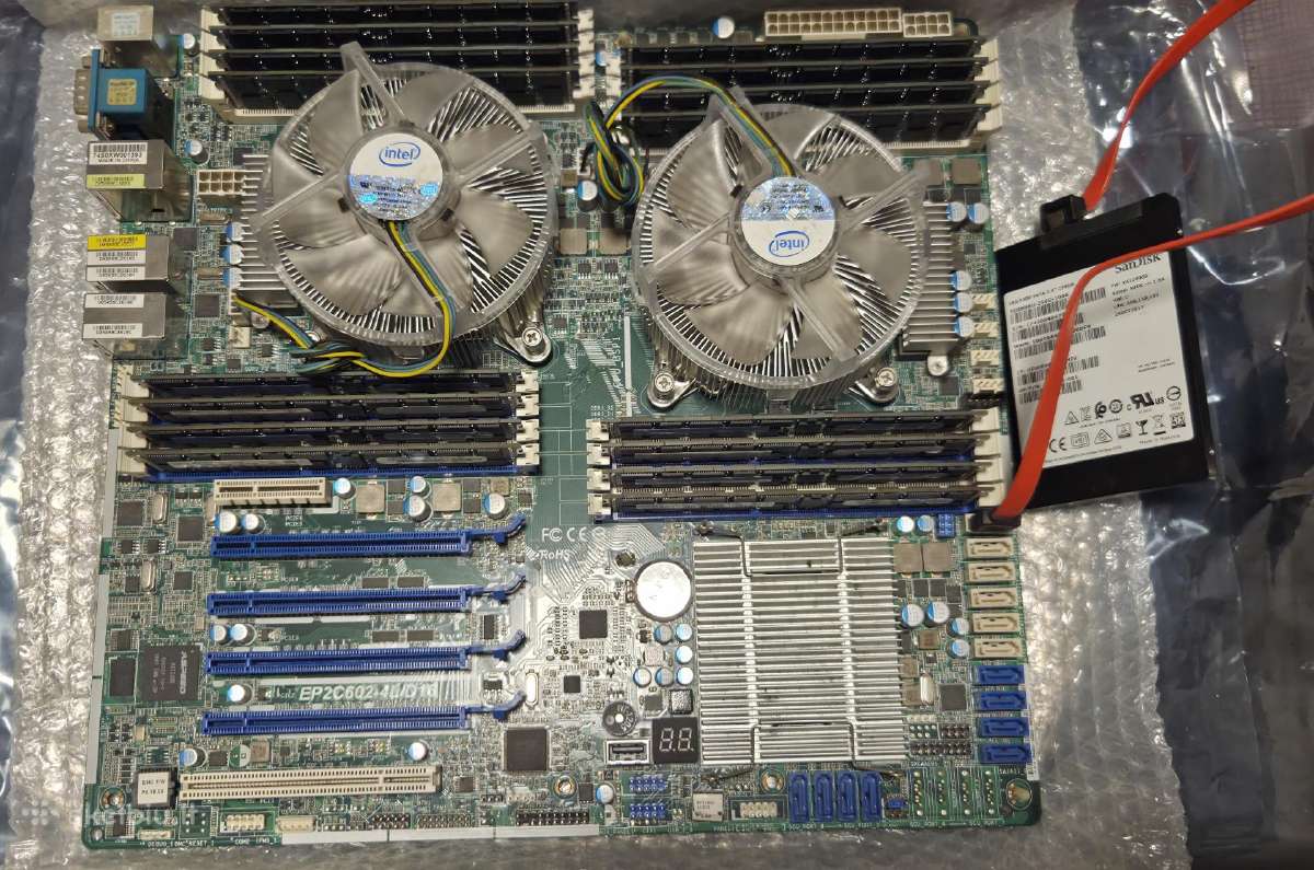 Supermicro+2xe5-2690 v2+128gb RAM ddr3 - nuotraukos Nr. 8