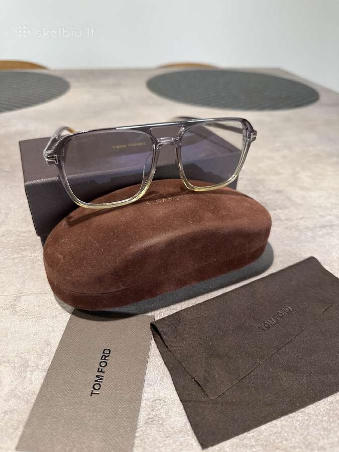 Tom Ford fotochrominiai akiniai