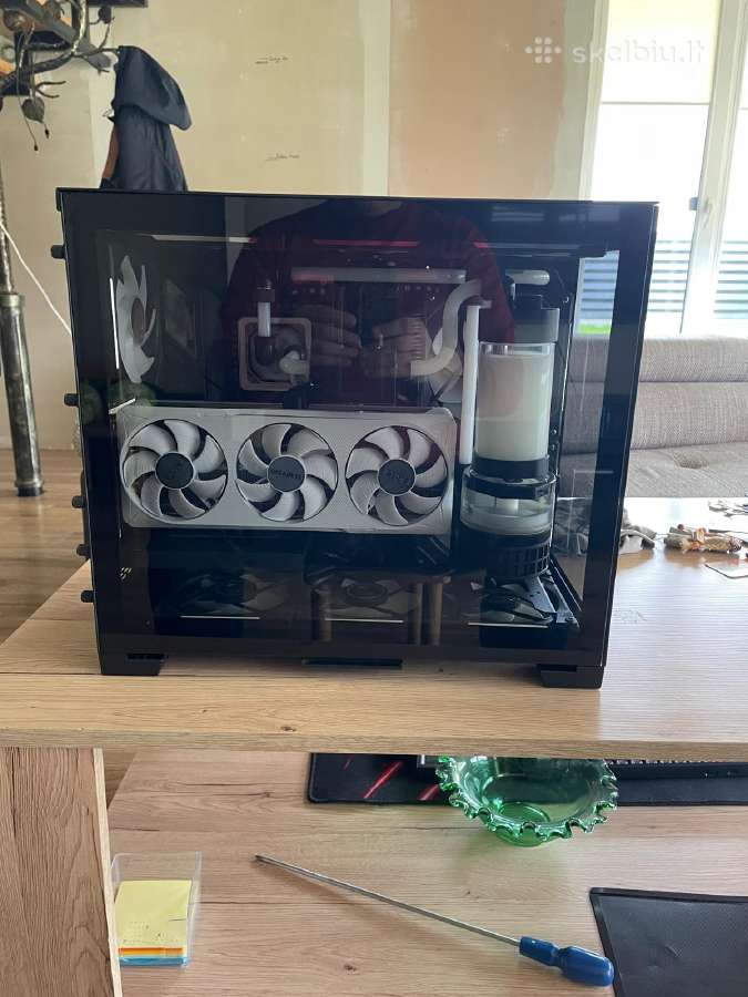 Lian Li O11 Dynamic Mini + Sp850 + Vertical Gpu Mo