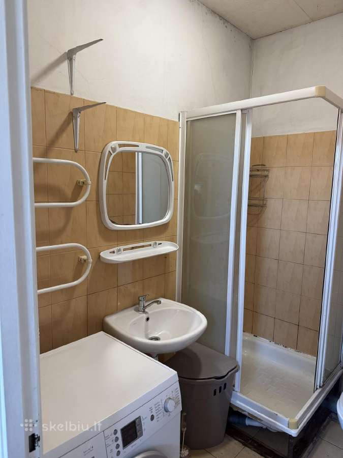 Erdvus 2 kamb. butas Telšių m. centre - nuotraukos Nr. 7